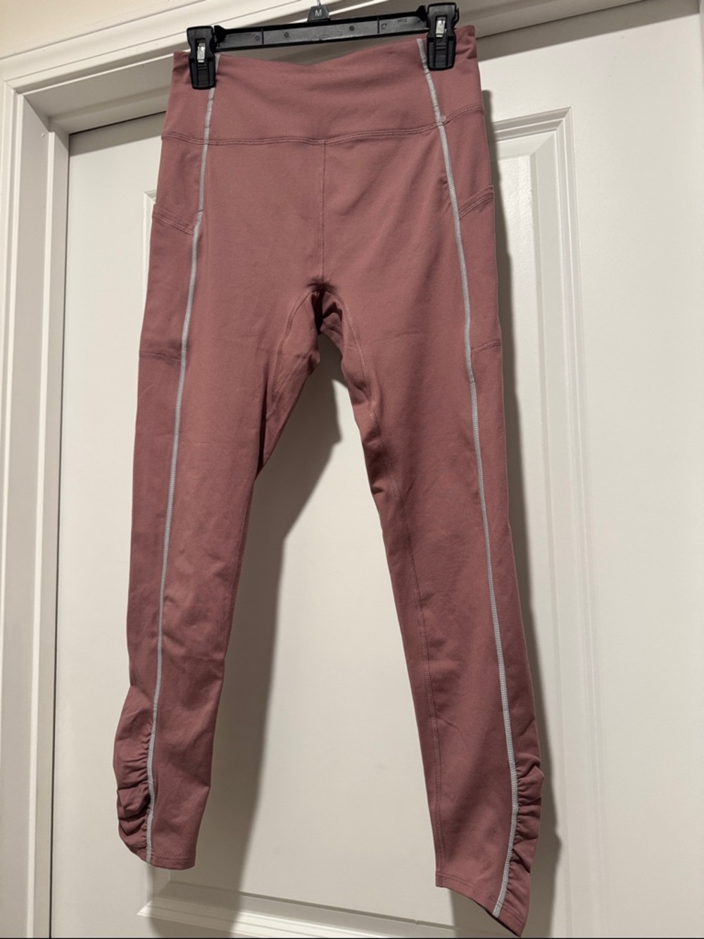 FP Movement You're a Peach Pocket Leggings - NWOT - Picture 5 of 7